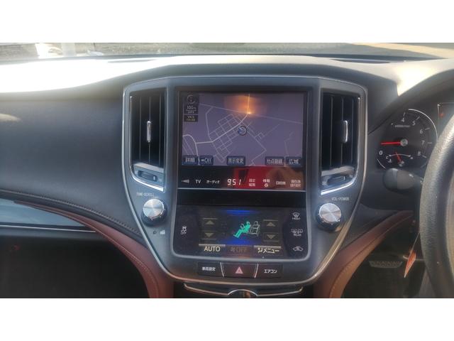 クラウン アスリートSi-Four 4WD ETC オートクルーズコントロール バックカメラ ナビ アルミホイール HID AT スマートキー 電動格納ミラー 盗難防止システム パワーシート 衝突安全ボディ ABS ESC エアコン(3枚目)