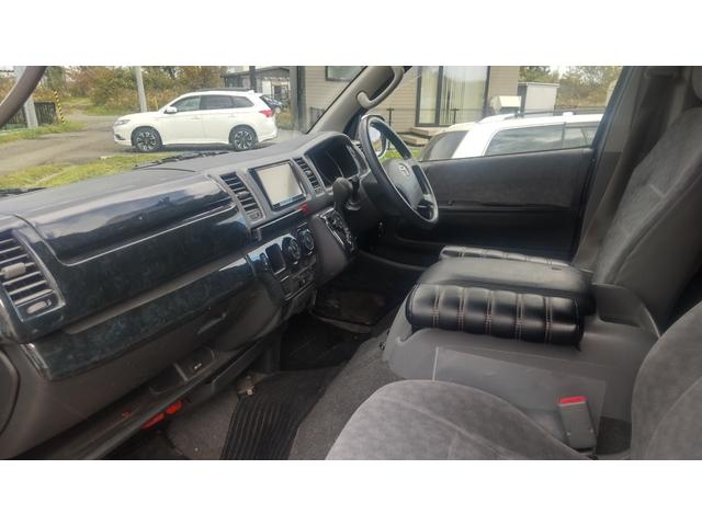 ハイエースバン ロングスーパーGL ナビ 両側スライドドア キーレスエントリー 電動格納ミラー AT アルミホイール 100V電源 エアコン パワーステアリング(8枚目)