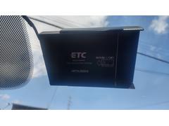 高速走行もスムーズにお支払いが可能な【ＥＴＣ】ご納車までにセットアップを行い、ご納車時にはご利用いただけるようにいたします。 5