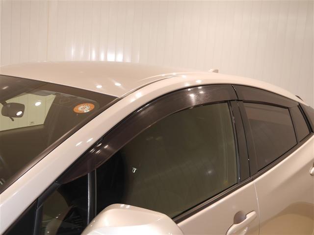 プリウス Ｓ　衝突軽減　４ｗｄ　フルセグＴＶ　エアコン　ＬＥＤヘッドライト　バックガイドモニター　クルコン　寒冷地仕様　ＥＴＣ車載器　盗難防止システム　メモリナビ　パワーステアリング　カーテンエアバック　ＡＢＳ（34枚目）