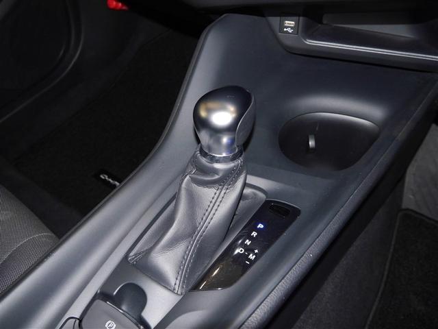 Ｃ－ＨＲ Ｓ－Ｔ　横滑防止装置　メディアプレイヤー接続　Ｂモニター　ＡＢＳ　パワーウインドウ　ＡＡＣ　盗難防止システム　クルコン　サイドエアバッグ　アルミ　キーフリー　エアバッグ　４ＷＤ　ＥＴＣ　パワステ　寒冷地仕様（6枚目）
