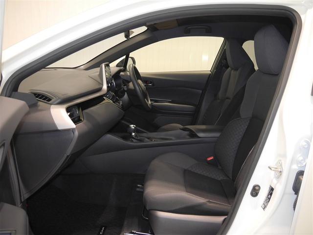 Ｃ－ＨＲ Ｓ－Ｔ　横滑防止装置　メディアプレイヤー接続　Ｂモニター　ＡＢＳ　パワーウインドウ　ＡＡＣ　盗難防止システム　クルコン　サイドエアバッグ　アルミ　キーフリー　エアバッグ　４ＷＤ　ＥＴＣ　パワステ　寒冷地仕様（11枚目）
