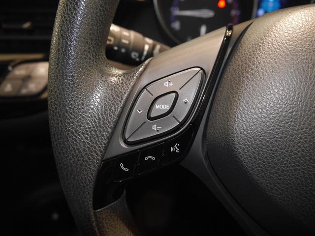 Ｃ－ＨＲ Ｓ－Ｔ　横滑防止装置　メディアプレイヤー接続　Ｂモニター　ＡＢＳ　パワーウインドウ　ＡＡＣ　盗難防止システム　クルコン　サイドエアバッグ　アルミ　キーフリー　エアバッグ　４ＷＤ　ＥＴＣ　パワステ　寒冷地仕様（18枚目）