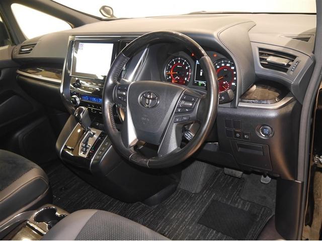 アルファード 2.5S タイプゴールド 衝突軽減システム Bカメラ AC100V ABS 両側オートスライドドア LEDライト 寒冷地仕様車 クルコン アルミホイール アイドリングストップ エアバッグ キーレス ドラレコ 3列シート 4WD(4枚目)