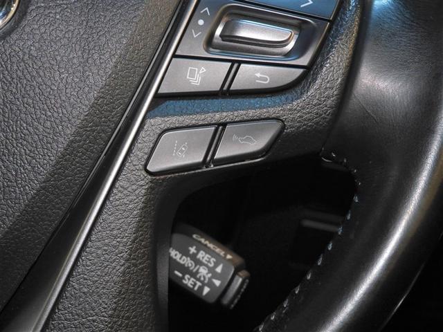 アルファード 2.5S タイプゴールド 衝突軽減システム Bカメラ AC100V ABS 両側オートスライドドア LEDライト 寒冷地仕様車 クルコン アルミホイール アイドリングストップ エアバッグ キーレス ドラレコ 3列シート 4WD(19枚目)