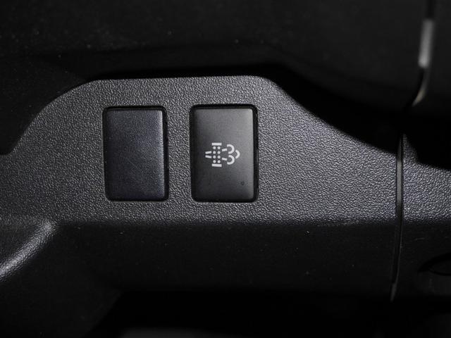 ハイエースバン ＤＸ　寒冷地仕様車　横滑り防止　イモビ　４ＷＤ　バックカメラ　キーレス　運転席エアバッグ　ミュージックプレイヤー接続可　パワーウインドウ　ＡＢＳ　エアコン　パワステ　ベンチシート　プリクラッシュセーフティー（24枚目）