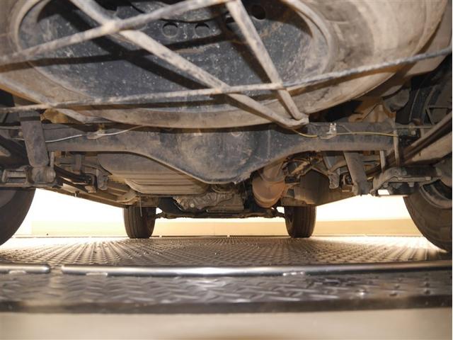 ハイエースバン ＤＸ　寒冷地仕様車　横滑り防止　イモビ　４ＷＤ　バックカメラ　キーレス　運転席エアバッグ　ミュージックプレイヤー接続可　パワーウインドウ　ＡＢＳ　エアコン　パワステ　ベンチシート　プリクラッシュセーフティー（34枚目）