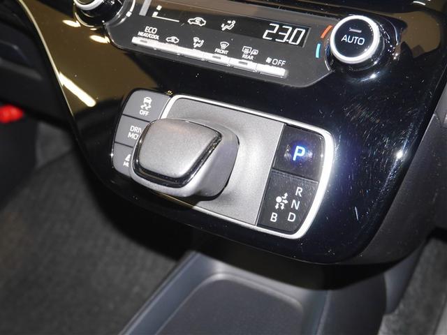 アクア Ｘ　ＡＣ１００Ｖ電源　オートエアコン　ＬＥＤヘッド　クルーズコントロール　ナビ　バックカメラ　ＥＴＣ　サイドエアバッグ　スマートキー　４ＷＤ　盗難防止システム　エアバッグ　メモリーナビ　ＥＳＣ　ＡＢＳ（6枚目）