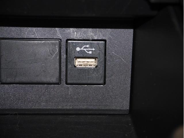 アクア Ｘ　ＡＣ１００Ｖ電源　オートエアコン　ＬＥＤヘッド　クルーズコントロール　ナビ　バックカメラ　ＥＴＣ　サイドエアバッグ　スマートキー　４ＷＤ　盗難防止システム　エアバッグ　メモリーナビ　ＥＳＣ　ＡＢＳ（14枚目）