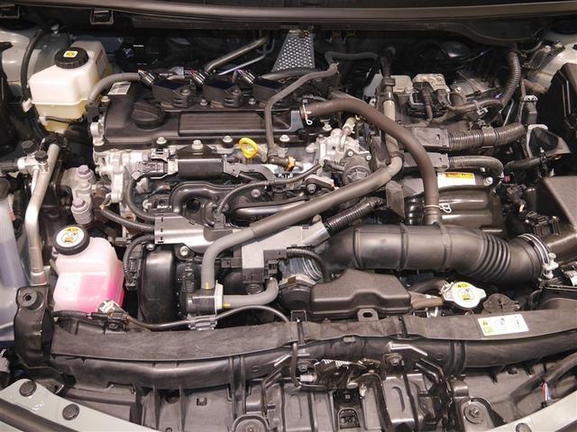 アクア Ｘ　ＡＣ１００Ｖ電源　オートエアコン　ＬＥＤヘッド　クルーズコントロール　ナビ　バックカメラ　ＥＴＣ　サイドエアバッグ　スマートキー　４ＷＤ　盗難防止システム　エアバッグ　メモリーナビ　ＥＳＣ　ＡＢＳ（10枚目）