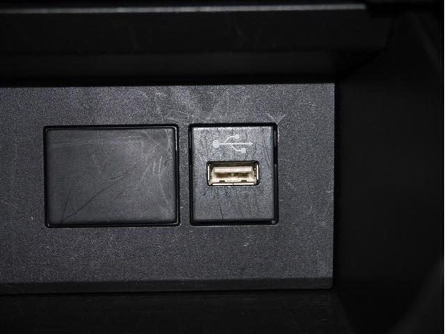 アクア Ｘ　ＡＣ１００Ｖ電源　オートエアコン　ＬＥＤヘッド　クルーズコントロール　ナビ　バックカメラ　ＥＴＣ　サイドエアバッグ　スマートキー　４ＷＤ　盗難防止システム　エアバッグ　メモリーナビ　ＥＳＣ　ＡＢＳ（14枚目）