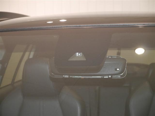 カローラクロス ハイブリッド　Ｚ　寒冷地仕様車　Ａクルコン　ＰＣＳ　ＡＣ１００　Ｐシート　４ＷＤ車　横滑り防止装置　キーフリー　ＡＢＳ　ＬＥＤライト　ＥＴＣ車載器　地デジＴＶ　ナビ＆ＴＶ　半革シート　盗難防止装置　アルミホイール（35枚目）