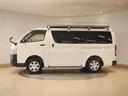 ハイエースバン ＤＸ　寒冷地仕様車　横滑り防止　イモビ　４ＷＤ　バックカメラ　キーレス　運転席エアバッグ　ミュージックプレイヤー接続可　パワーウインドウ　ＡＢＳ　エアコン　パワステ　ベンチシート　プリクラッシュセーフティー（2枚目）