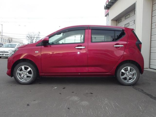 ミライース G SAIII 4WD スマートアシスト LEDヘッドライト オートライト オートエアコン CDチューナー 運転席助手席シートヒーター リモコンエンジンスターター 電動格納ドアミラー キーフリーシステム(8枚目)