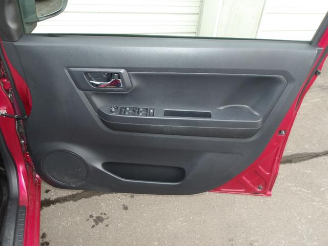 ミライース G SAIII 4WD スマートアシスト LEDヘッドライト オートライト オートエアコン CDチューナー 運転席助手席シートヒーター リモコンエンジンスターター 電動格納ドアミラー キーフリーシステム(27枚目)