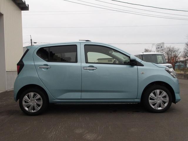 ミライース Ｘ　ＳＡＩＩＩ　４ＷＤ　スマートアシスト　ＬＥＤヘッドライト　オートライト　エアコン　オーディオレス　デジタルメーター　キーレスエントリー　電動格納ドアミラー　アイドリングストップ　ＶＳＣ（横滑り抑制機能）（3枚目）