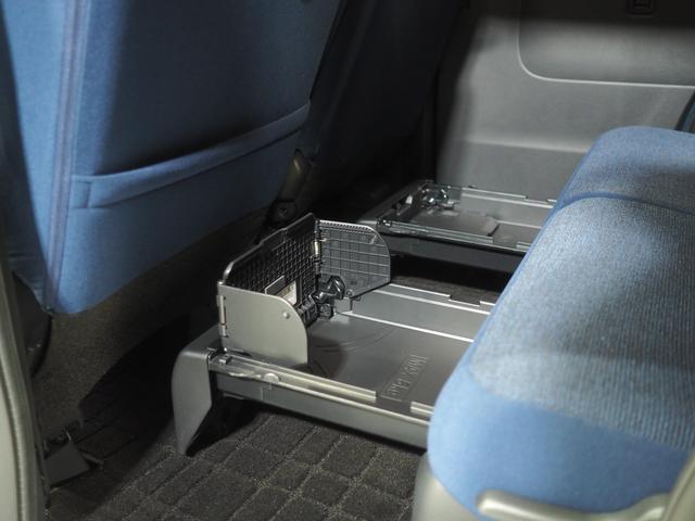 ムーヴキャンバス セオリーＧターボ　２ＷＤ　スマートアシスト　ＬＥＤヘッドライト　オートライト　オートエアコン　オーディオレス　クルーズコントロール　運転席助手席シートヒーター　保温カップホルダー　前後コーナーセンサー（13枚目）