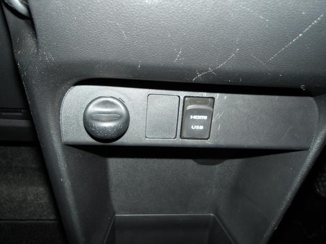 ムーヴキャンバス ＧブラックアクセントＶＳ　ＳＡＩＩＩ　４ＷＤ　スマートアシスト　両側パワースライドドア　ダイハツ純正ナビ　リモコンエンジンスターター　オートエアコン　キーフリーシステム　ＬＥＤヘッドライト　アイドリングストップ　ＶＳＣ（横滑り抑制機能）（23枚目）