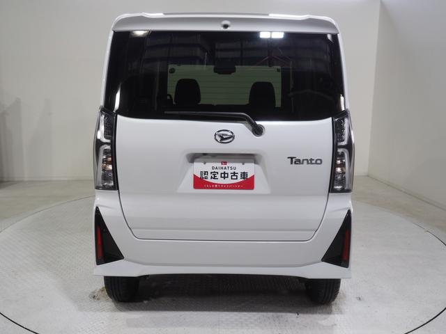 タント カスタムX 4WD 両側パワースライドドア オーディオレス LEDヘッドライト オートライト オートエアコン 運転席助手席シートヒーター 前後コーナーセンサー アルミホイール アイドリングストップ(6枚目)