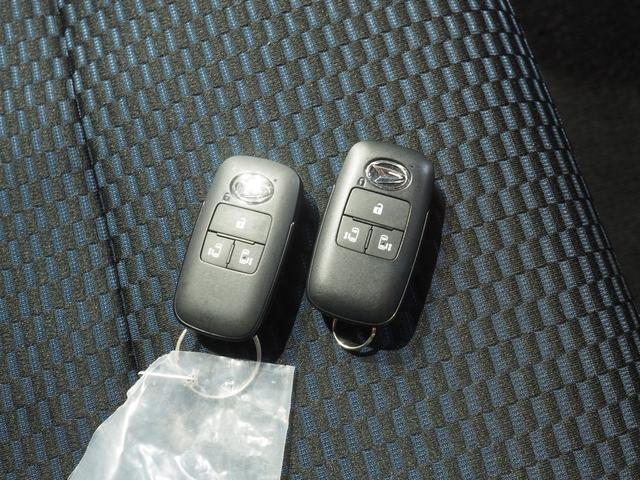 タント カスタムX 4WD 両側パワースライドドア オーディオレス LEDヘッドライト オートライト オートエアコン 運転席助手席シートヒーター 前後コーナーセンサー アルミホイール アイドリングストップ(41枚目)