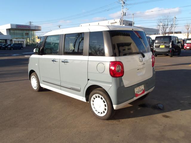 ムーヴキャンバス ストライプスＧ　４ＷＤ　両側パワースライドドア　ＬＥＤヘッドライト　オートライト　オートエアコン　スマホ連携ディスプレイオーディオ　バックモニター　運転席助手席シートヒーター　キーフリーシステム（4枚目）