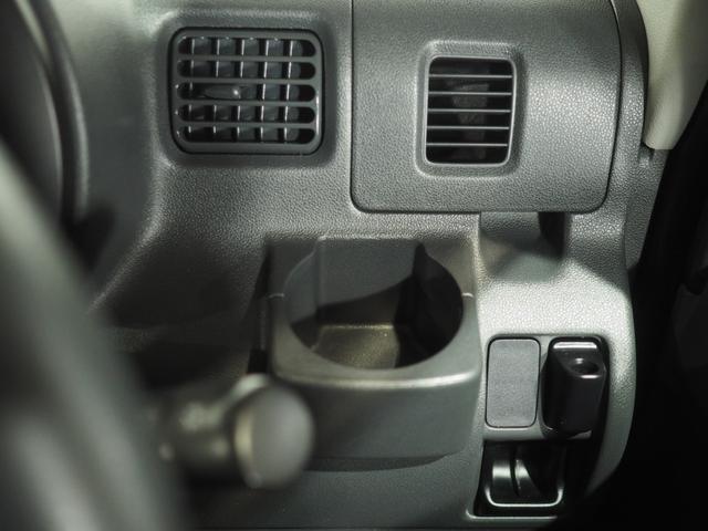 ハイゼットカーゴ ＤＸ　パートタイム４ＷＤ　両側スライドドア　カーナビ　バックモニター　リモコンエンジンスターター　キーレスエントリー　運転席助手席パワーウィンドウ　エアコン（31枚目）