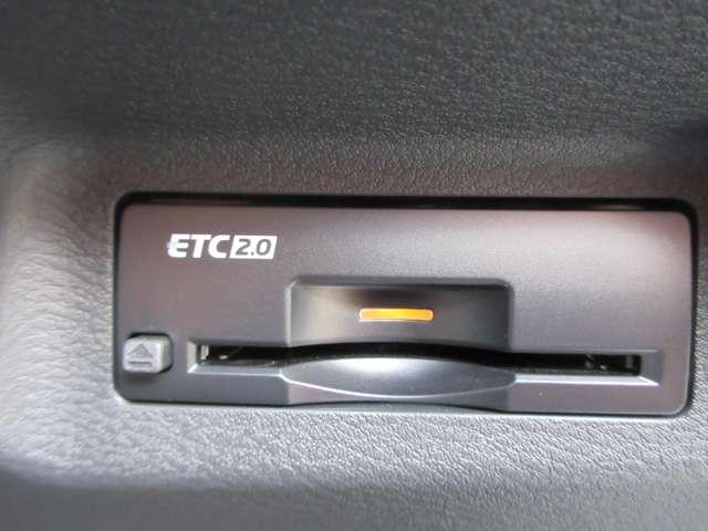 エクストレイル １．５　ＡＵＴＥＣＨ　アドバンスト　パッケージ　ｅ－４ＯＲＣＥ　４ＷＤ　アラウンドビューモニター（14枚目）