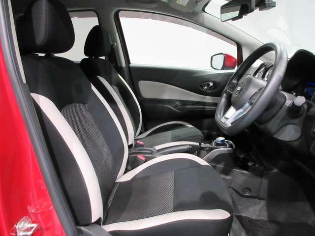 ノート 1.2 e-POWER X FOUR 4WD アラウンドビューモニター(3枚目)