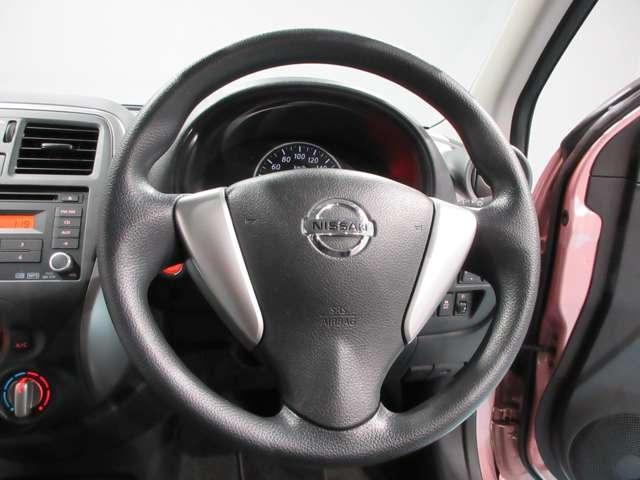 操作がしやすいウレタン素材のハンドルです触り心地が良く耐久性もあります