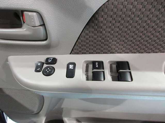 全席パワーウィンドウ運転席側オ-ト機能付助手席側操作機能を止めるスイッチ付