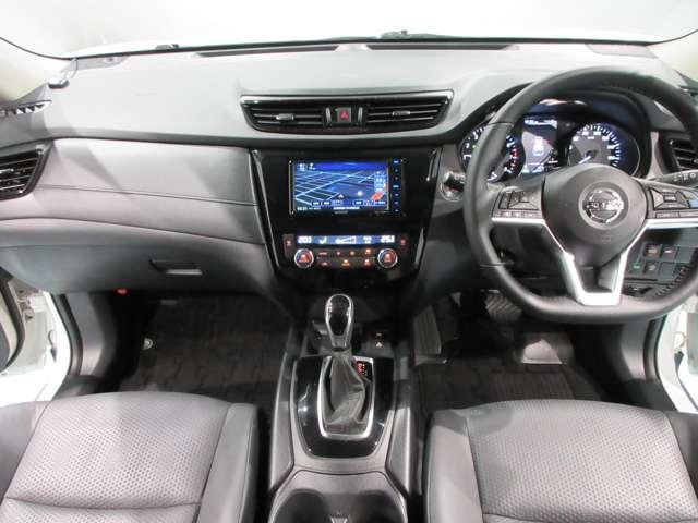エクストレイル ２．０　２０Ｘｉ　Ｖセレクション　２列車　４ＷＤ　アラウンドビューモニター（4枚目）