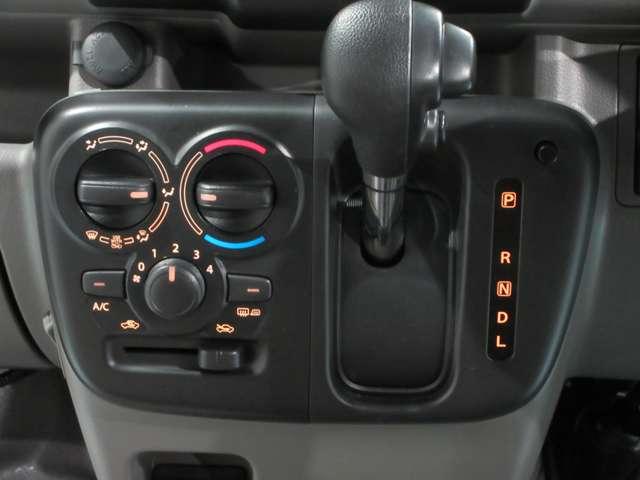 クリッパーバン 660 DX GLパッケージ ハイルーフ 4WD ナビ付バックカメラ付(7枚目)