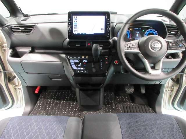 ルークス ６６０　ハイウェイスターＧターボ　プロパイロット　エディション　４ＷＤ　アラウンドビューモニター（4枚目）