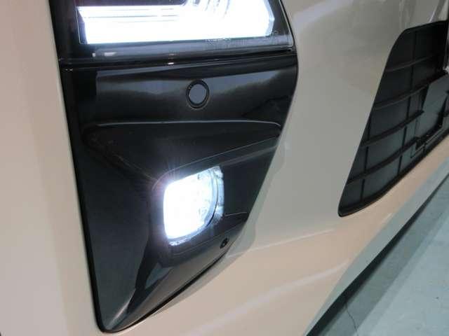 ルークス ６６０　ハイウェイスターＧターボ　プロパイロット　エディション　４ＷＤ　アラウンドビューモニター（14枚目）