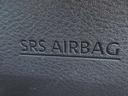 運転席にＳＲＳ二-エアバッグを採用　下肢の障害を軽減ことができます