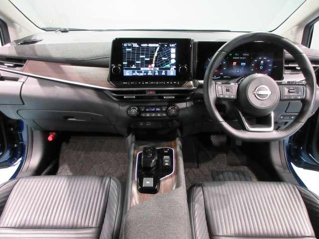 オーラ 1.2 G FOUR レザーエディション 4WD NCナビ アラウンドビューモニター(4枚目)