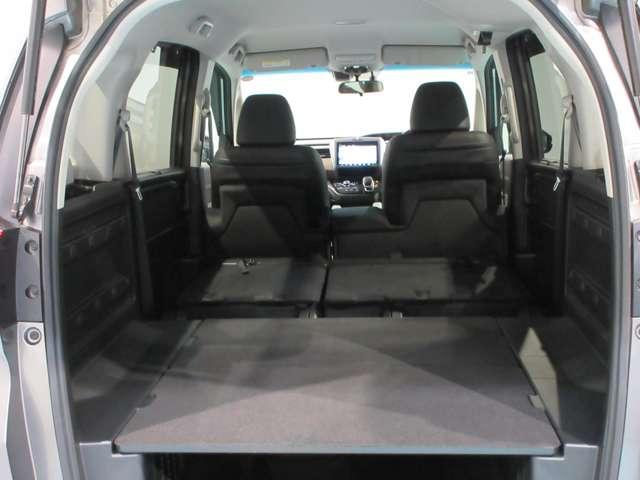 フリード＋ハイブリッド ハイブリッド・クロスターホンダセンシング　リア両側パワースライドドア（25枚目）