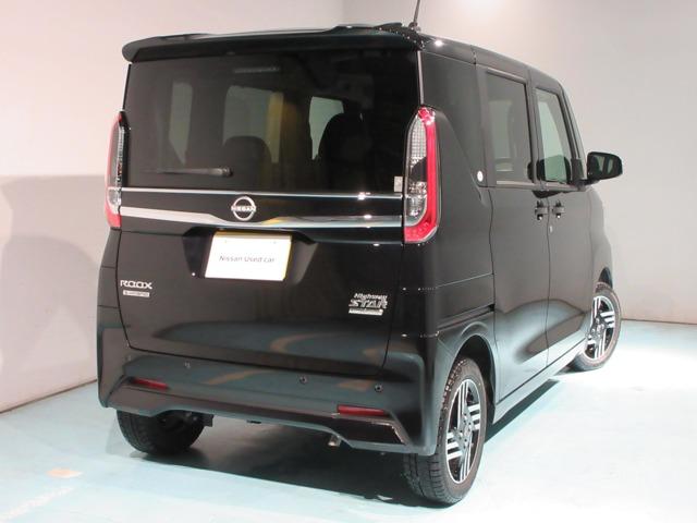 ルークス ６６０　ハイウェイスターＸ　アーバンクロム　プロパイロット　エディション　４ＷＤ　アラウンドビューモニター（5枚目）