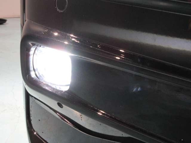 ルークス ６６０　ハイウェイスターＸ　アーバンクロム　プロパイロット　エディション　４ＷＤ　アラウンドビューモニター（17枚目）