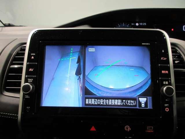 セレナ ２．０　ハイウェイスター　ＶセレクションＩＩ　４ＷＤ　アラウンドビューモニター（13枚目）