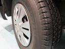 スタットレスタイヤ付いています。