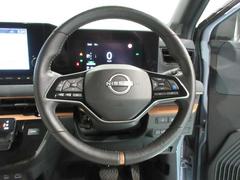 ハンズフリー対応でストレスなく電話対応も可能です。 6