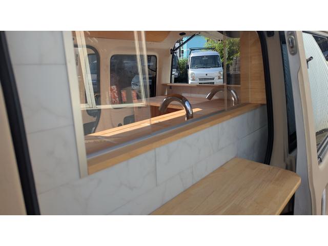 ハイゼットカーゴ スペシャル 色替車 社外ナビ テレビ CD DVD エンジンスターター 社外キーレス キッチンカー仕様(19枚目)