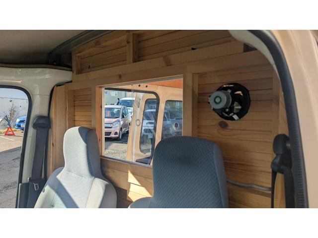 ハイゼットカーゴ スペシャル 色替車 社外ナビ テレビ CD DVD エンジンスターター 社外キーレス キッチンカー仕様(20枚目)