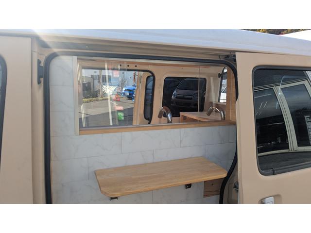 ハイゼットカーゴ スペシャル 色替車 社外ナビ テレビ CD DVD エンジンスターター 社外キーレス キッチンカー仕様(25枚目)