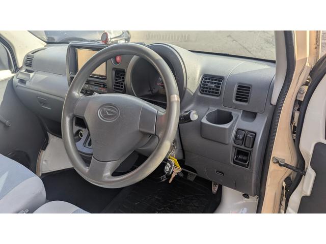 ハイゼットカーゴ スペシャル 色替車 社外ナビ テレビ CD DVD エンジンスターター 社外キーレス キッチンカー仕様(31枚目)