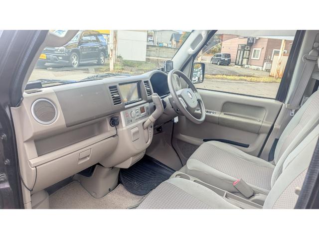 気になるおクルマはまずはお電話を♪011−573−4444まで♪ 全車、夏・冬タイヤ付プラン完備です!納車前エンジンオイル・エレメント交換を致しております!全車安心の総額表示店です!!