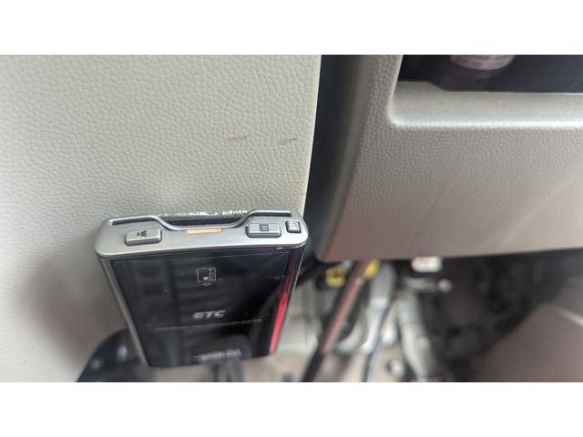 ご覧頂き誠に有り難うございます。どんな小さな点でも、お答えいたします!是非お問い合わせください!ご不明点があればすぐに解決ッ!!車選びはタイミングと直感が大切です!(011−573−4444)