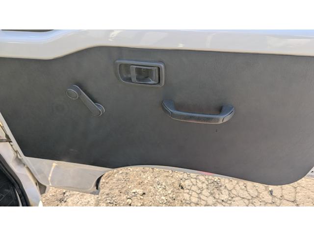 ハイゼットトラック エアコン・パワステ スペシャル 4WD エアコン パワステ 5速マニュアル パートタイム4WD(15枚目)