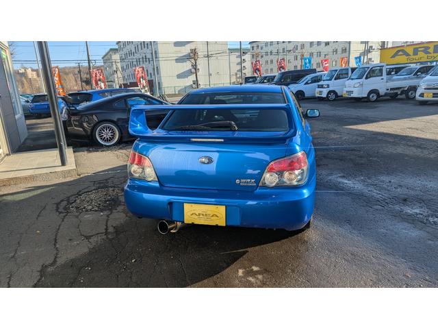 インプレッサ ＷＲＸ　５速マニュアル　４ＷＤ　ナビ　フルセグテレビ　ＤＶＤ再生ＯＫ　キーレスキー（7枚目）